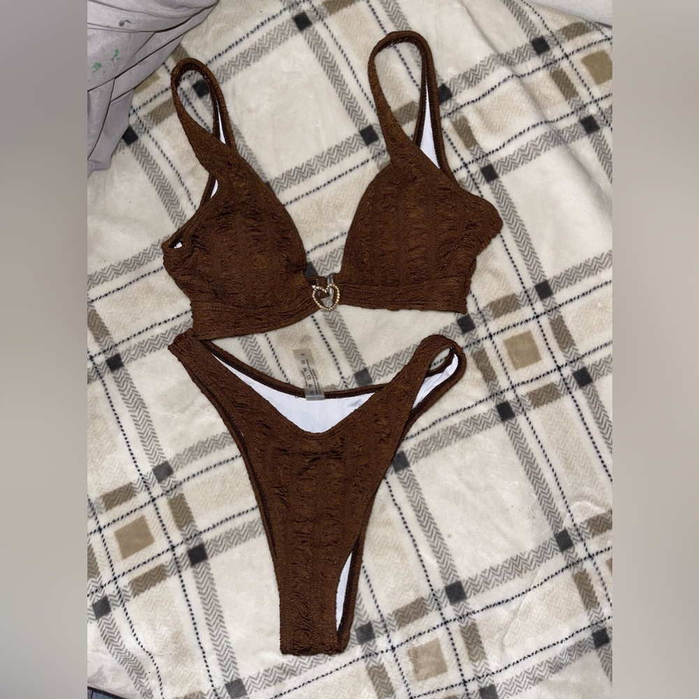 Swim suit